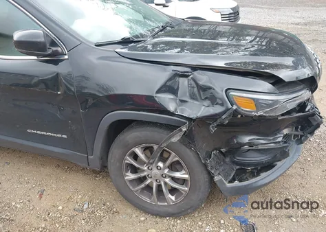 2020 Jeep Cherokee Latitude Plus 4X4 from USA, damaged, VIN 1C4PJMLB5LD551599